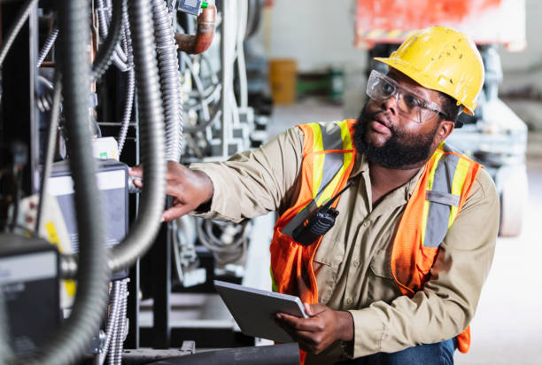 Best 24-Hour Electrician  in Dowagiac, MI
